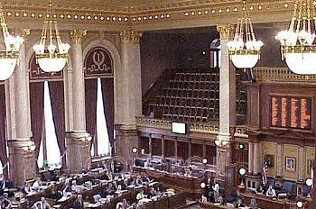 מיניסוטה: הרב וילהלם פתח את מושב בית הנבחרים מיניסוטה: הרב וילהלם פתח את מושב בית הנבחרים