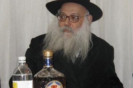 הרב גרונר - אורח הכבוד של ארגוני נשי ובנות חב''ד
