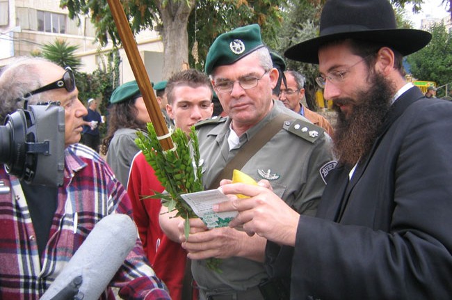 מבצע סוכות בגזרת חברון: פעילות סביב השעון