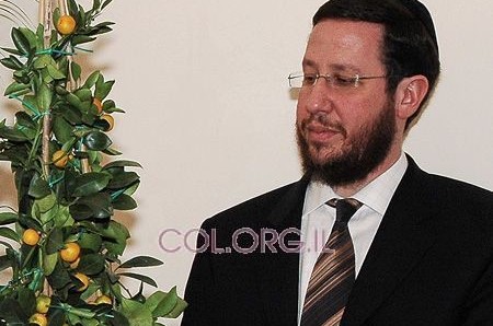 הרב שוחט דורש שלא לתמוך כספית בישראל