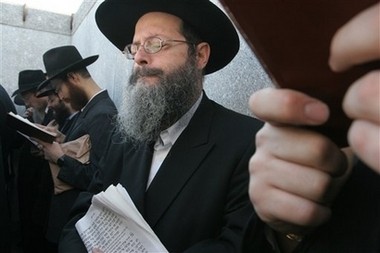 AP על כנס הרבנים הגדול בעולם