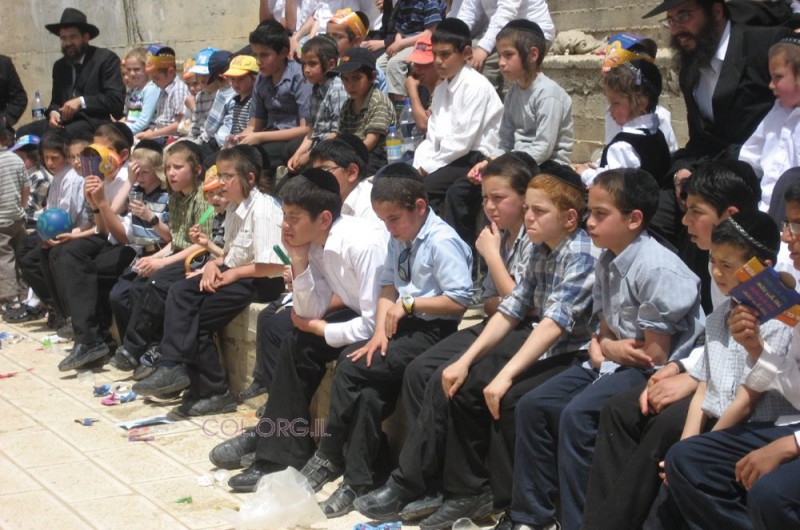 בצפת טסים למז'יבוז בצפת טסים למז'יבוז