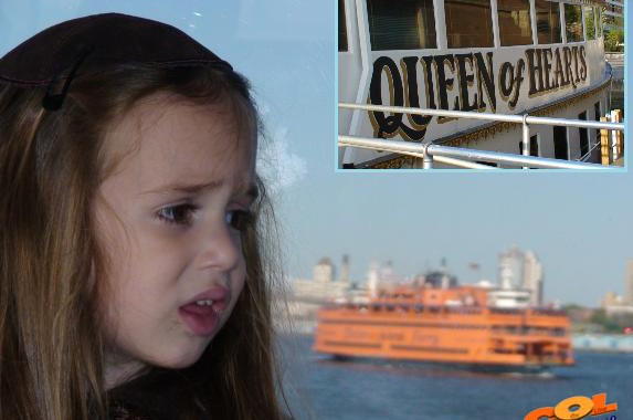 מנהטן: אופשערניש, שייט, והמון שמחה