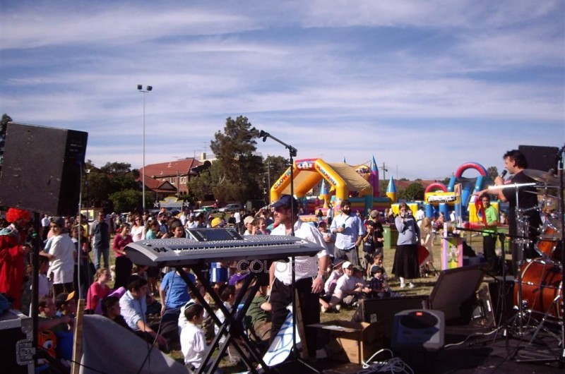 הצלם הצרפתי הנציח את התהלוכה בסידני: גלריה