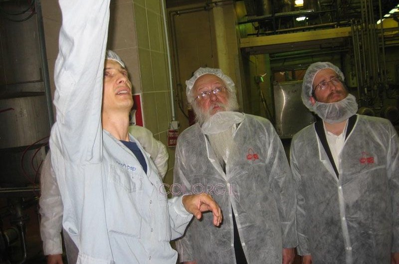 הרבנים ביקרו במפעל 'קפה עלית' בצפת
