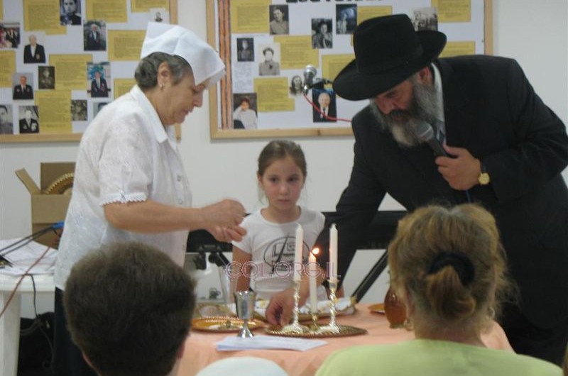 עשרות דוברי רוסית בקונצרט לקראת ראש השנה