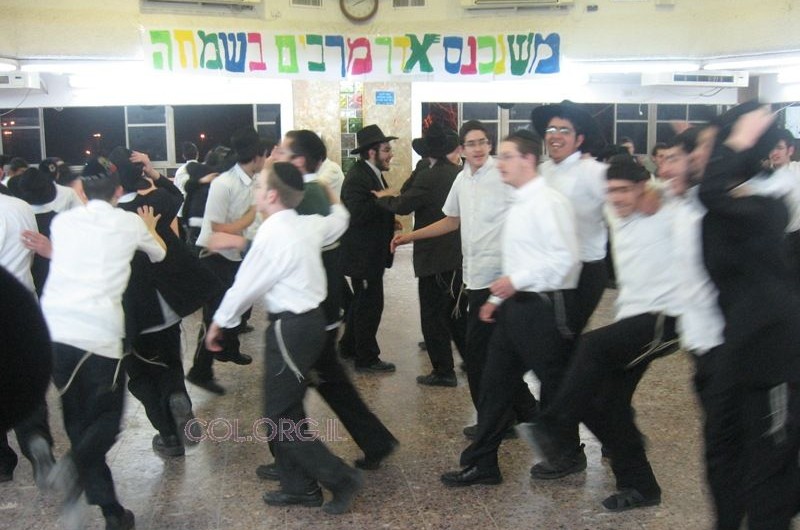 והעיר לוד צהלה ושמחה והעיר לוד צהלה ושמחה