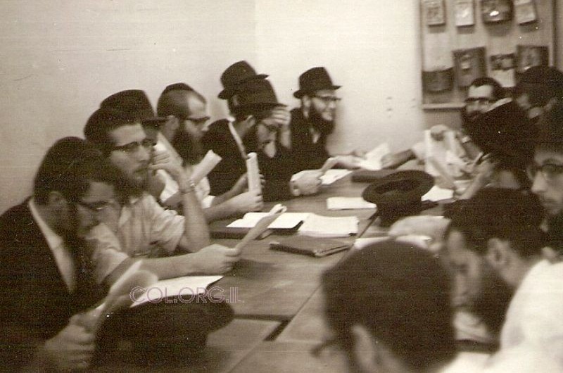 היו ימים ● בואו לזהות את המצולמים היו ימים ● בואו לזהות את המצולמים