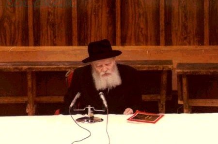 מיוחד ליום ההילולא: הרב בוטמן בתוכנית מיוחדת על הרבי