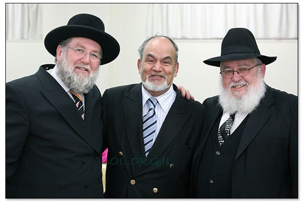 אגודת הרבנים באוסטרליה העניקה אות כבוד לרב פלדמן