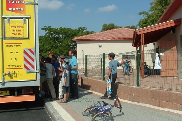 למרות עליית מחירי הסולר, פעילות הספריה הניידת מתרחבת 