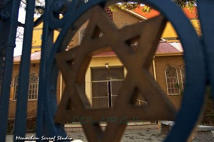 בית-הכנסת עבר לחב