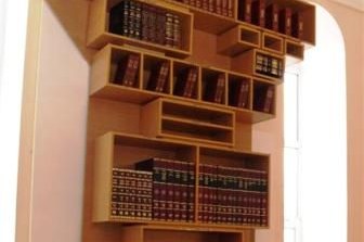 רוסיה: ארון ספרים יחודי בבירובידז'אן