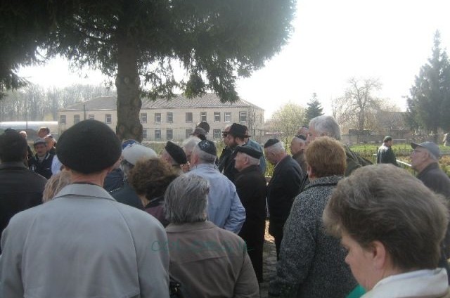 השליח בטקס האזכרה לקדושי השואה בוויניצא    