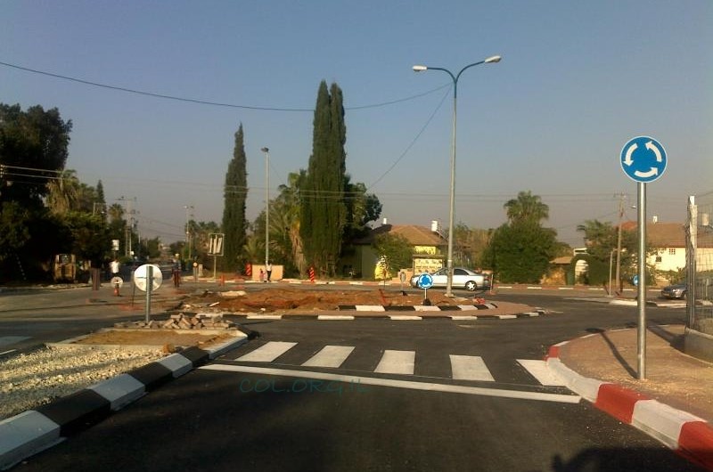 שינוי סדרי תנועה בכיכר החדשה בכפר-חב