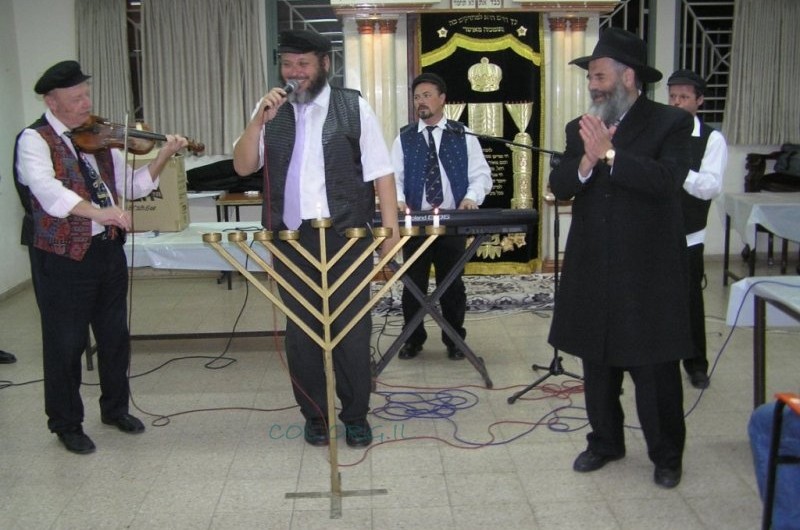 עולים חדשים בקריית גת חגגו חנוכה עם חב