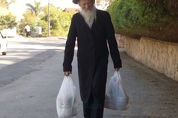 אתמול: הרב 'שמעון הצדיק' ביקר בכפר-חב