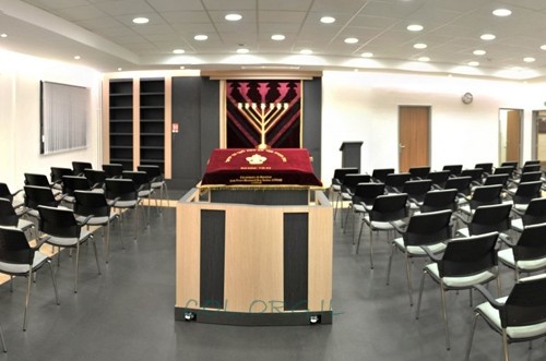 היום בסאן מור, צרפת: חנוכת בית חב היום בסאן מור, צרפת: חנוכת בית חב