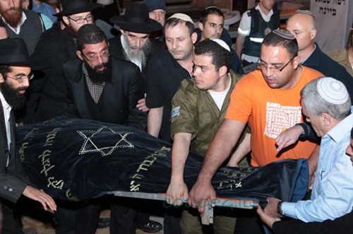 התפרץ לעבר ראש העיר בהלוויה בנחל'ה, ונחקר במשטרה