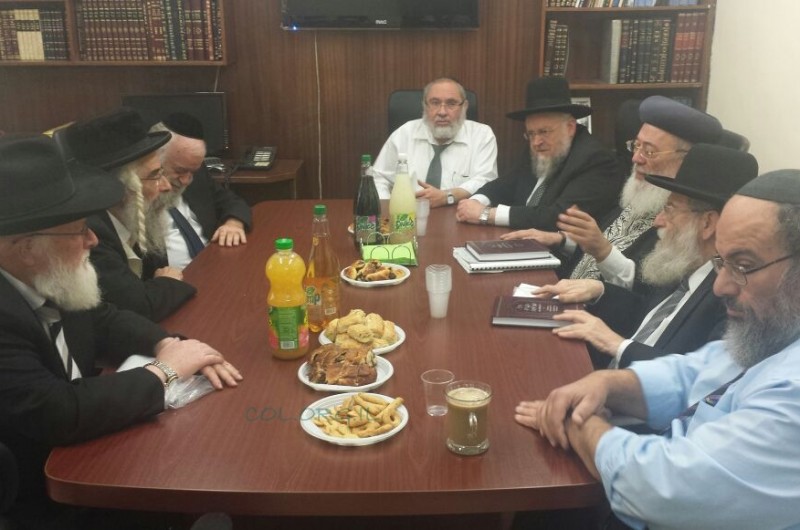הרבנים הראשיים לירושלים קיימו ישיבת צוות ראשונה 