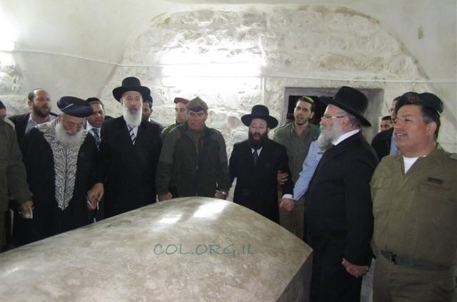 נתפסה חוליה שתכננה לרצוח מתפללים יהודים ב'קבר יוסף' 