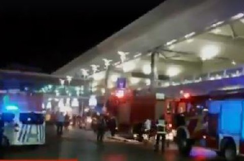 מתקפת טרור בנמל התעופה באיסטנבול 