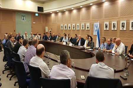 ועדת השרים לחקיקה אישרה את 'פסקת ההתגברות' ועדת השרים לחקיקה אישרה את 'פסקת ההתגברות'
