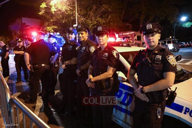 חוק חדש בניו יורק: שוטרים יאומנו לזהות את פשעי השנאה