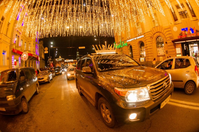 חוגגים 30 שנה של אור: חג חנוכה ברחובות העיר חרקוב 