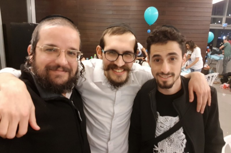 המאייר החב