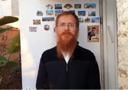 הקורונה מתפשטת: שליח חב הקורונה מתפשטת: שליח חב