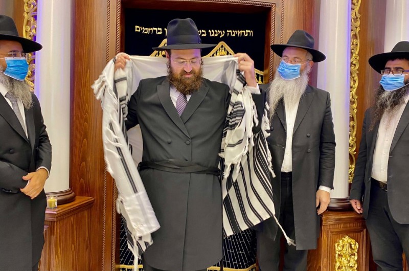 השליח הרב אלעד כהן הוכתר לרב בית הכנסת 'זכור לאברהם'