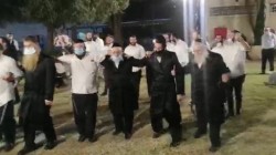 בחצר אולם האירועים ב'בית רבקה': חתונת מנחם הורביץ מלוד עב בחצר אולם האירועים ב'בית רבקה': חתונת מנחם הורביץ מלוד עב