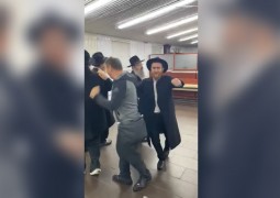 שלוחים מחבר העמים ומישראל יחד עם הגר שלוחים מחבר העמים ומישראל יחד עם הגר