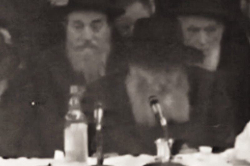 כשהרבי ערך מגבית ל'רשת': צפו בקטע מהתוועדות י