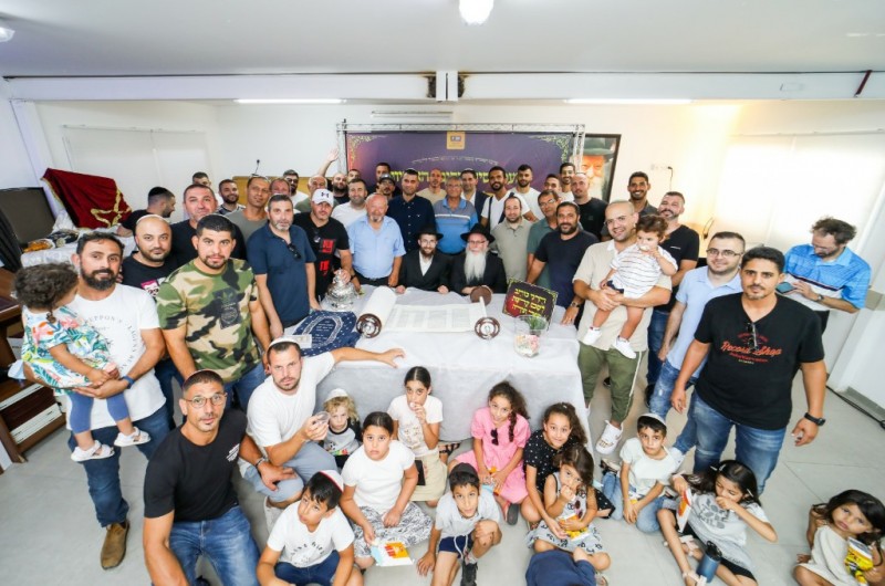 130 משפחות משכונת צמרות המושבה בבאר יעקב תרמו ס