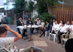 צפו: הרב ישראל אברג'ל שליט צפו: הרב ישראל אברג'ל שליט
