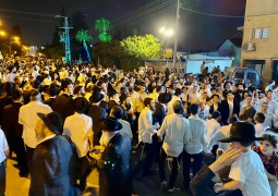 במרכז השיכונים בכפר חב במרכז השיכונים בכפר חב