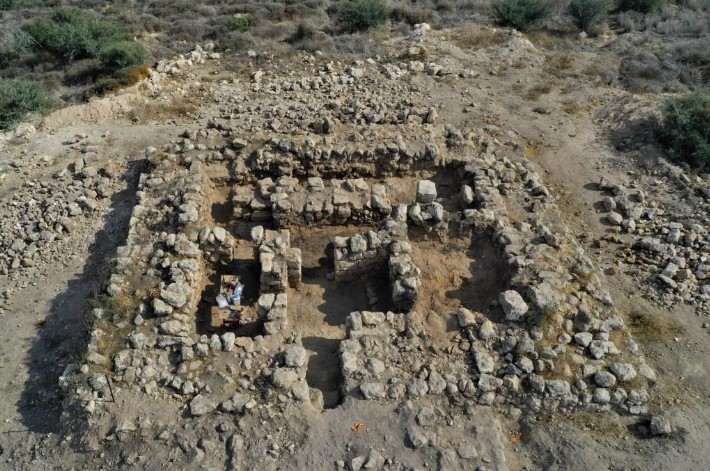 נחשפו שרידי מבנה של צבא היוונים שהחריבו החשמונאים