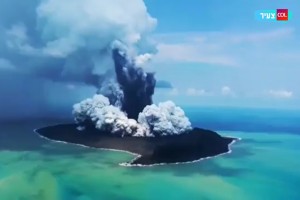 הר געש התפרץ באוקיינוס, גלי ההדף שטפו את האי טונגה