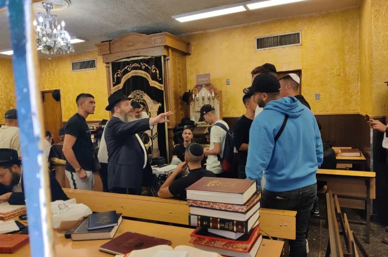 למדו, שקדו, נבחנו בהצלחה וטסו: קבוצת הנערים שהמריאו לחצרות קודשנו מ'חב