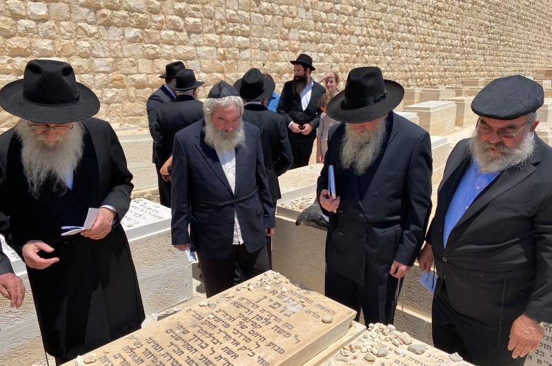 בני משפחתו של הרב ר׳ ברוך גופין ע