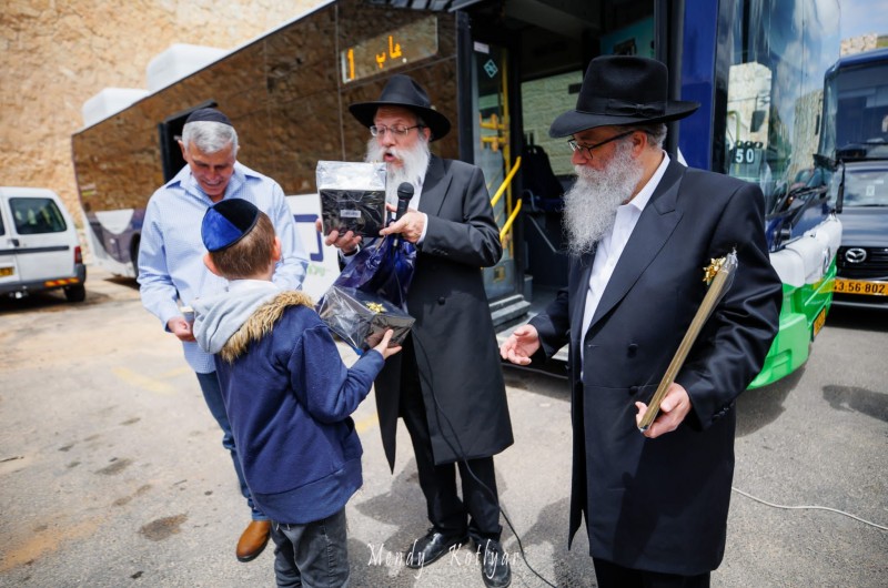 בדרך לאשקלון: ילדי ז'יטומיר אמרו תודה למנהל 'קווים' באשכול ביתר