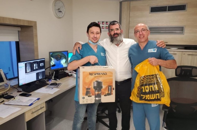 תתחדשו: בבית הרפואה ברזילי באשקלון מחלקת mri התחדשו במכונת קפה משוכללת, תרומת העסקן הרפואי החב