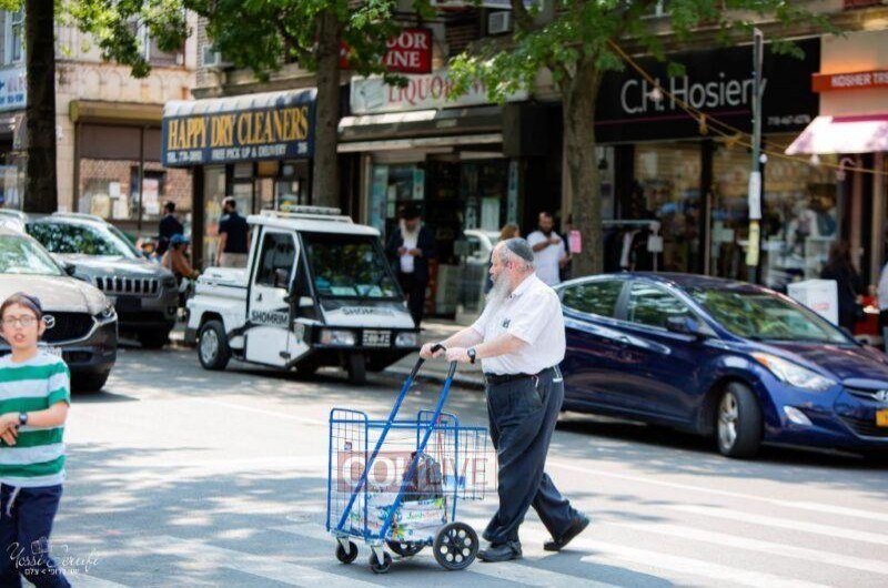 לפני בואם של אלפי האורחים: ערב שבת סליחות בקראון הייטס