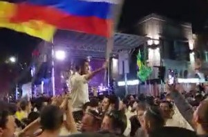 רוסיה ואוקראינה בריקוד אחדות בשמחת בית השואבה 