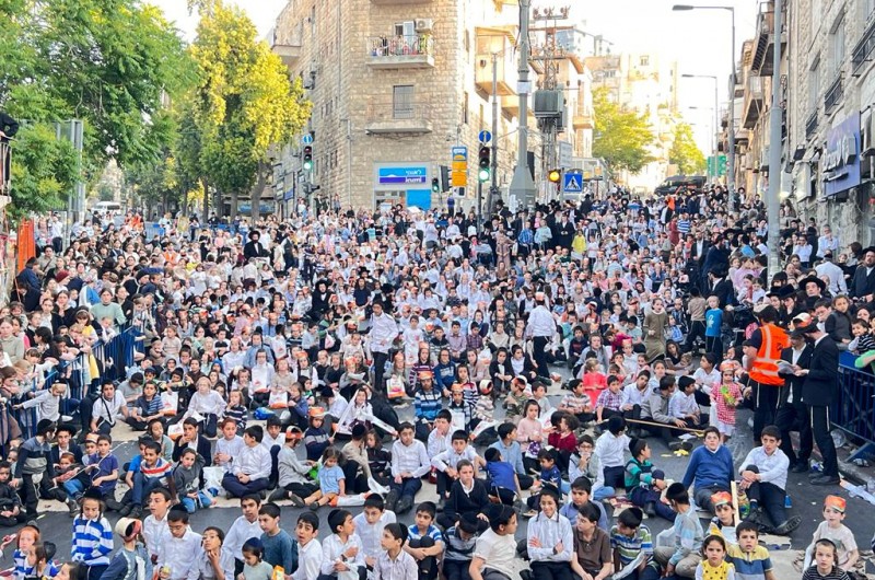 כבשו את ירושלים: 40 תהלוכות בעיר עם אלפי משתתפים