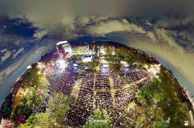 קראון הייטס זועקת גאולה לישראל: אלפים השתתפו אמש בעצרת תפילה למען יהודי ארה