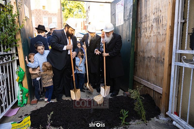 אבן פינה לבית כנסת ומקווה בקהילת חב