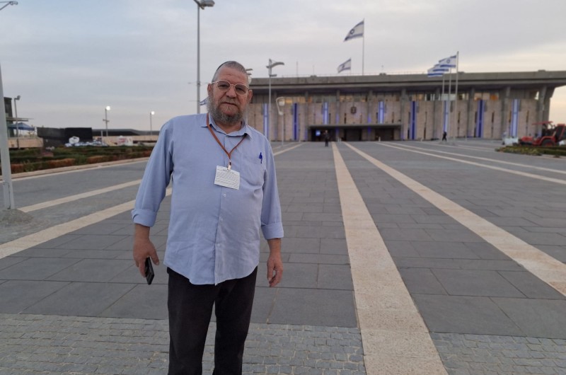 פרויקטור ועד נחלת הר חב פרויקטור ועד נחלת הר חב